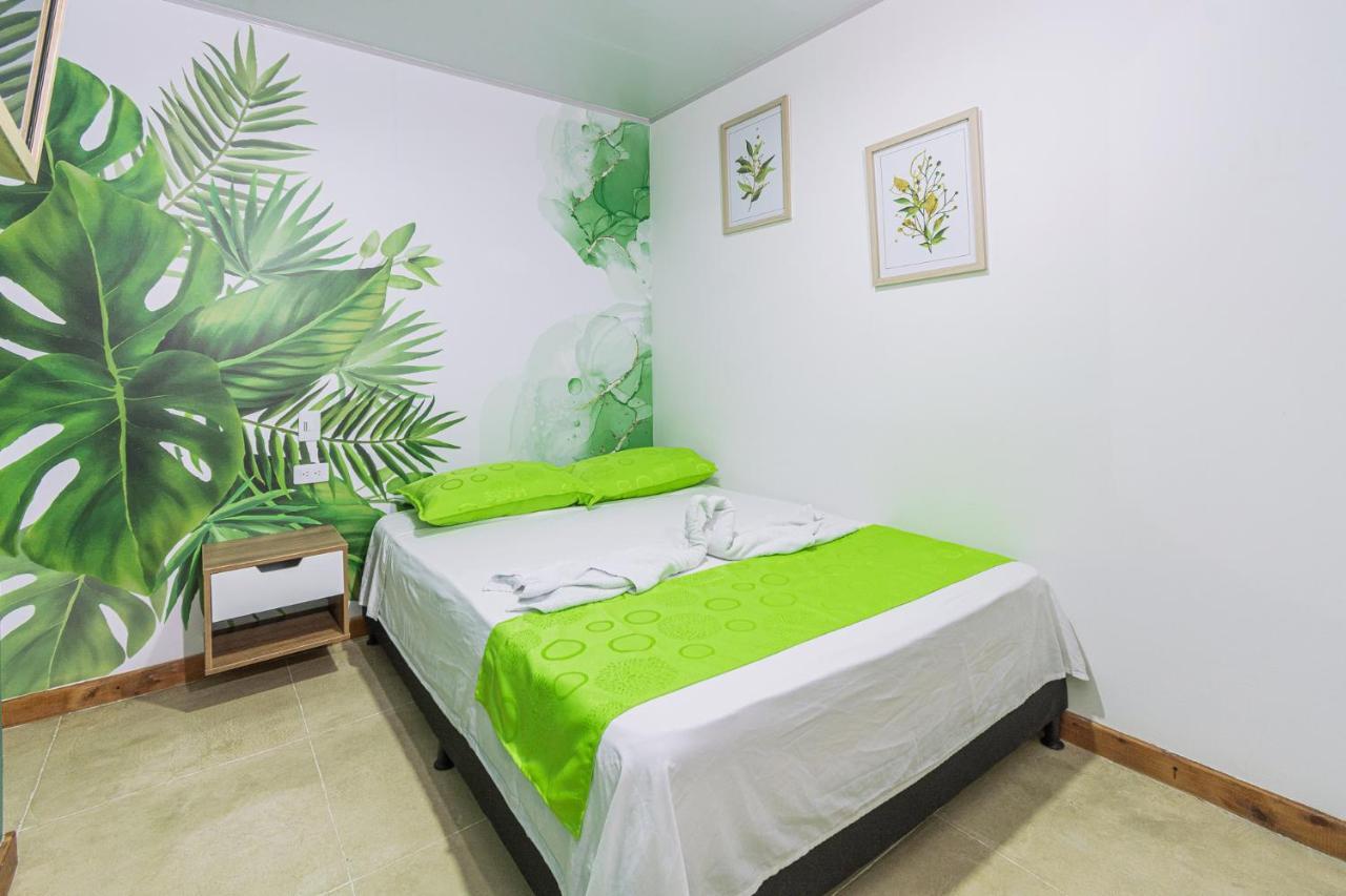 Nomada Hotel Guatape Exterior photo